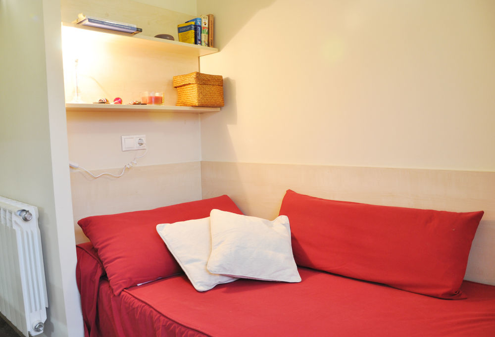 Residencia Universitaria Resa Los Abedules ปัมโปลนา ภายนอก รูปภาพ